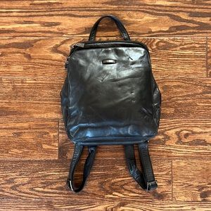 Vintage Pelle Studio Leather Backpack Purse Bag, Lots Of Pockets! Organizer!
